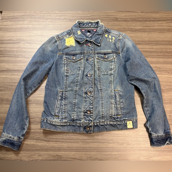 Tommy Hilfiger Distressed Denim Jacket Size Small - Picture 2 of 8